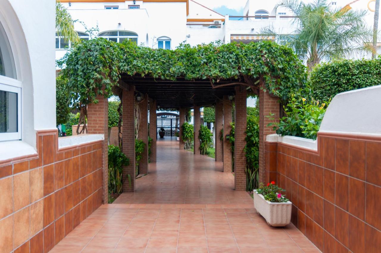 Ketan Suite Nadales Málaga Esterno foto